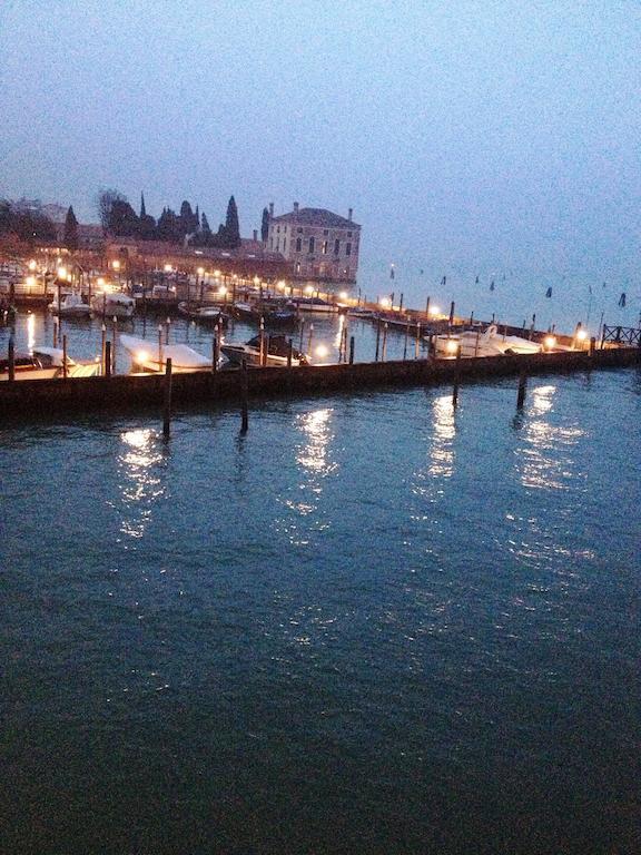 Harry'S Canal View Venice Phòng bức ảnh